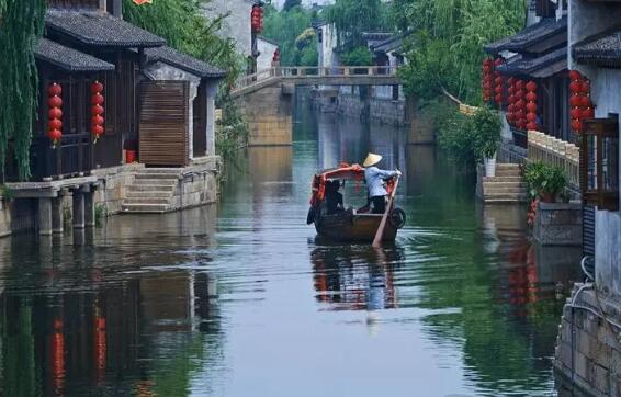 中国最美的十大古镇，喜欢古镇的千万不要错过