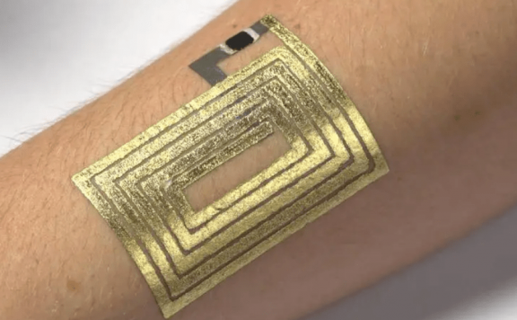 比尔盖茨公开发声：智能手机很快会被替代，新技术即将诞生