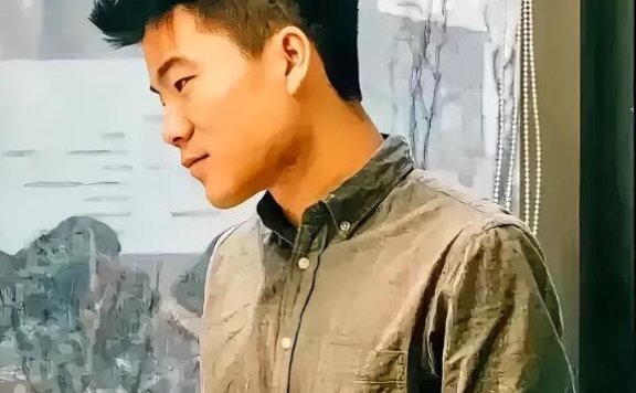 董宇辉 | 原来这个世界,不允许我们内向